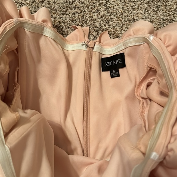 XSCAPE Gown 6 - Picture 4 of 6